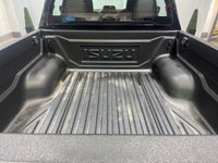 USED 2025 75 ISUZU D-MAX 1.9 TD V-Cross Pickup Double Cab 4dr Diesel Auto 4WD Euro 6 (s/s) (164 ps) 33K PLUS VAT PNLY 50 MILES
