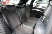 USED 2019 69 AUDI Q5 2.0 TDI 40 S line SUV 5dr Diesel S Tronic quattro Euro 6 (s/s) (190 ps) CarPlay + Parking Sensors + Cruise Control