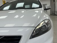 USED 2015 65 VOLVO V40 2.0 D4 R-Design Lux Nav Hatchback 5dr Diesel Manual Euro 6 (s/s) (190 ps) 