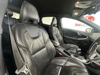 USED 2015 65 VOLVO V40 2.0 D4 R-Design Lux Nav Hatchback 5dr Diesel Manual Euro 6 (s/s) (190 ps) 