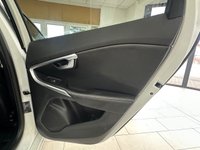 USED 2015 65 VOLVO V40 2.0 D4 R-Design Lux Nav Hatchback 5dr Diesel Manual Euro 6 (s/s) (190 ps) 