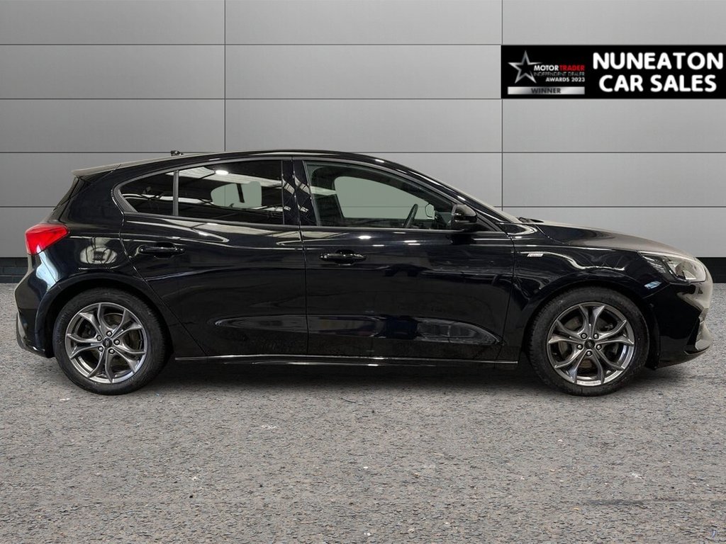 USED 2022 22 FORD FOCUS 2.0 EcoBlue ST-Line Hatchback 5dr Diesel Manual Euro 6 (s/s) (150 ps) ST LINE