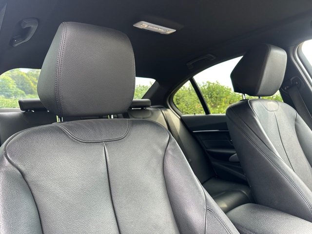 View our BMW 3 SERIES