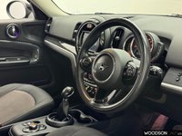 USED 2018 68 MINI COUNTRYMAN 1.5 7.6kWh GPF Cooper SE SUV 5dr Petrol Plug-in Hybrid Auto ALL4 Euro 6 (s/s) (224 ps) 2 Previous Owners / Sat Nav / Apple Car Play / Rear Parking Sensors / Bluetooth / DAB