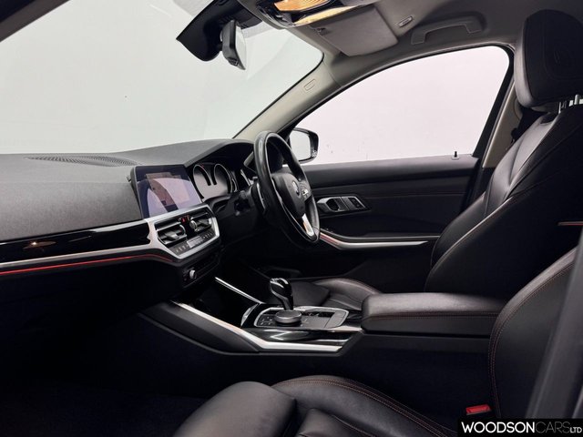 View our BMW 3 SERIES