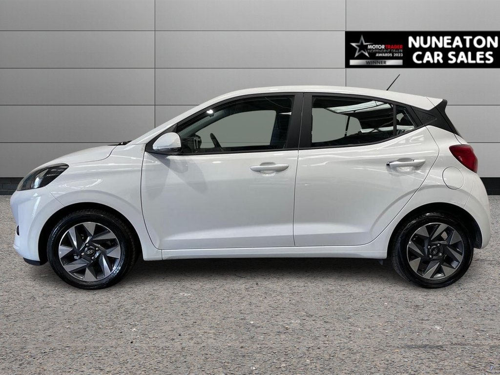 USED 2023 73 HYUNDAI I10 1.0 Advance Hatchback 5dr Petrol Manual Euro 6 (s/s) (67 ps) one owner from new