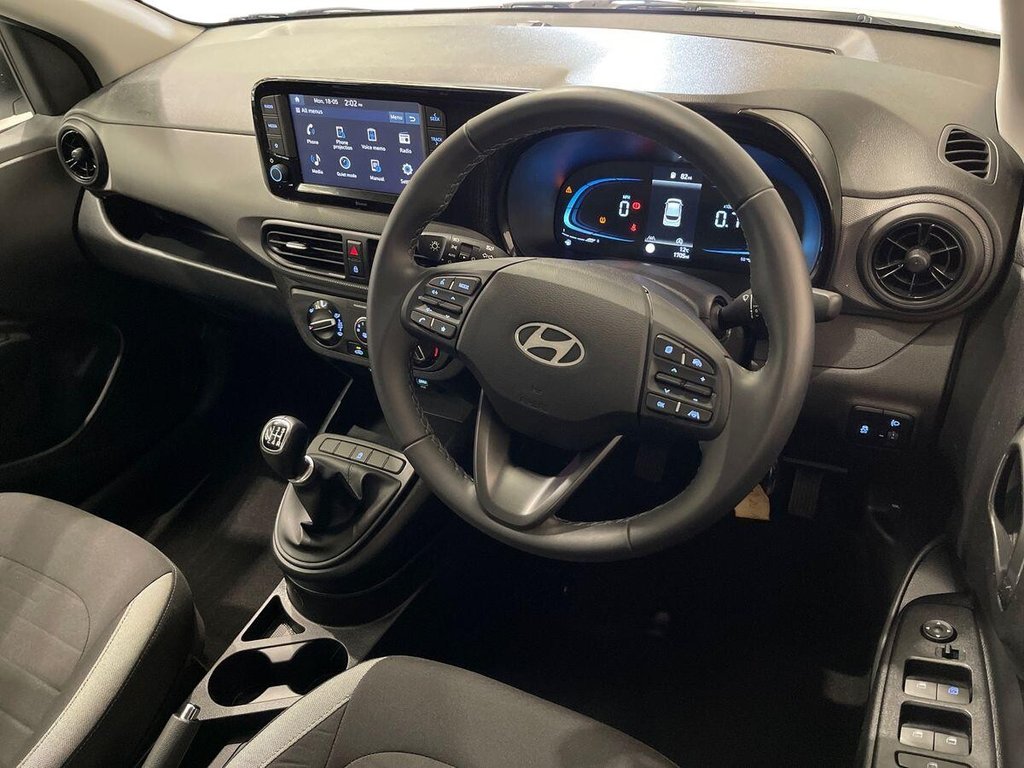 USED 2023 73 HYUNDAI I10 1.0 Advance Hatchback 5dr Petrol Manual Euro 6 (s/s) (67 ps) one owner from new