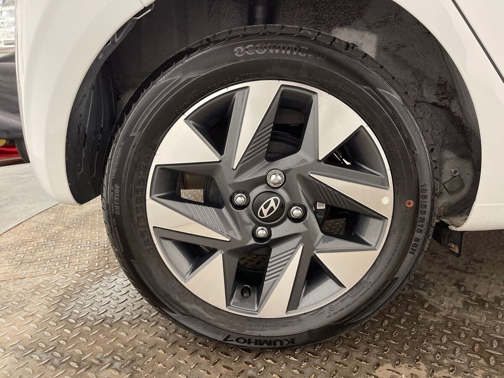 USED 2023 73 HYUNDAI I10 1.0 Advance Hatchback 5dr Petrol Manual Euro 6 (s/s) (67 ps) one owner from new