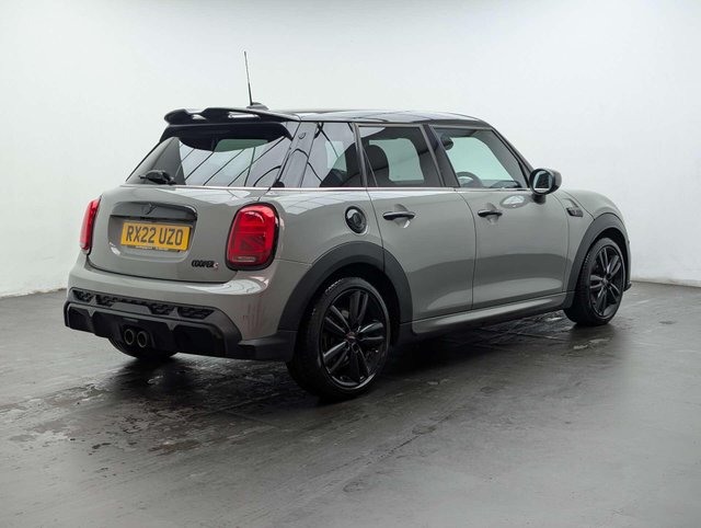 USED 2022 22 MINI HATCH 2.0 Cooper S Sport Auto 5dr CLICK+COLLECT / HOME DELIVERY