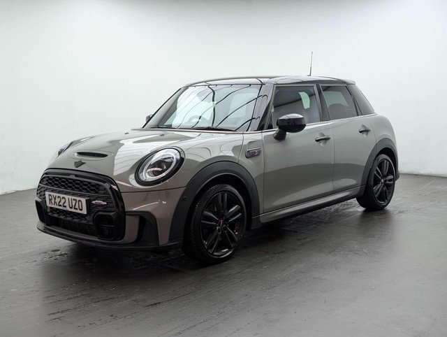 USED 2022 22 MINI HATCH 2.0 Cooper S Sport Auto 5dr CLICK+COLLECT / HOME DELIVERY