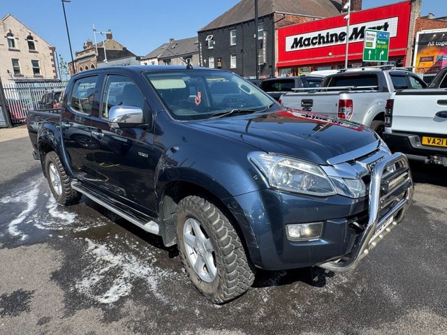 View our ISUZU D-MAX