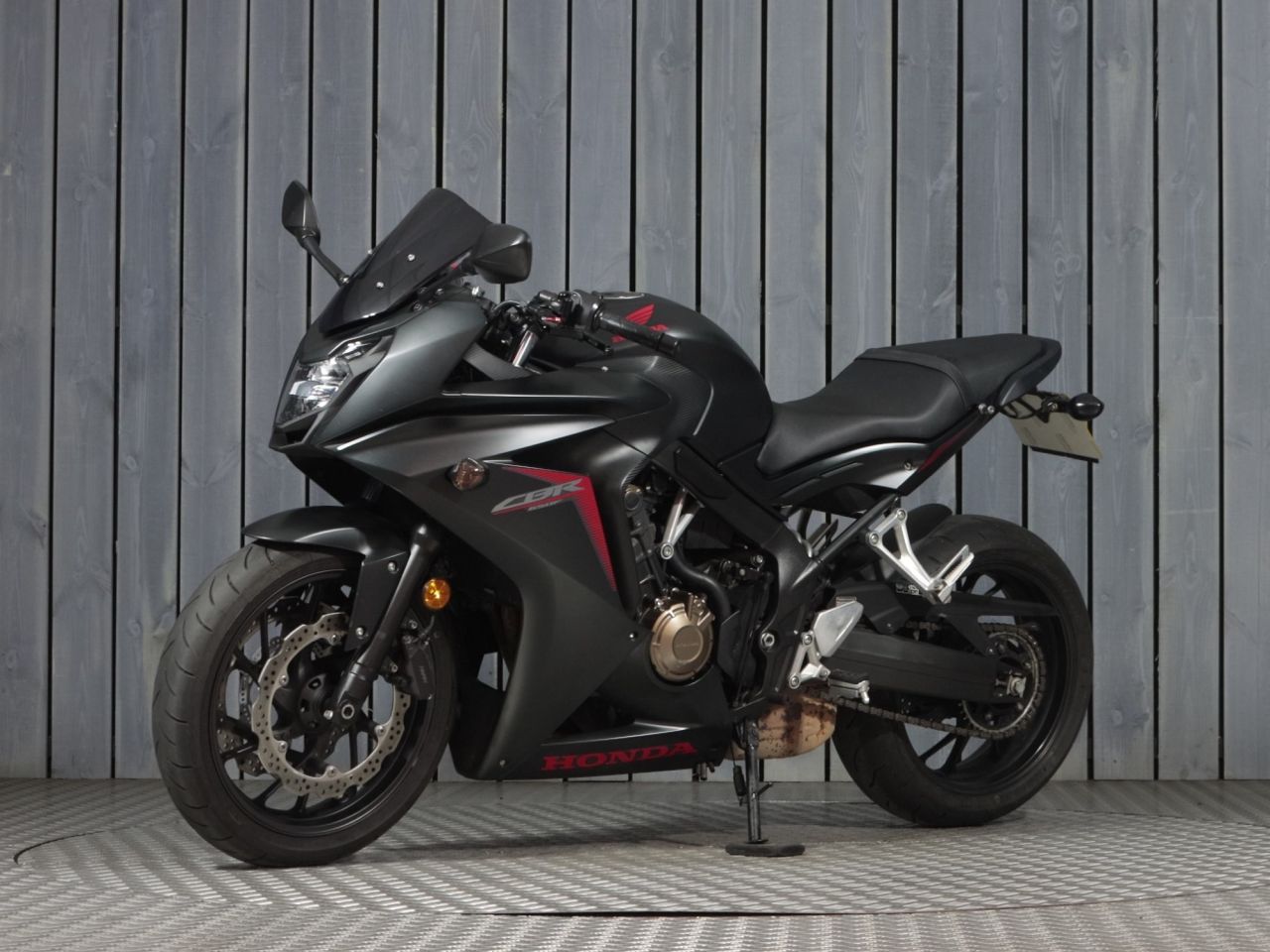 HONDA CBR650F