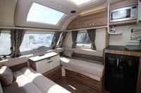 USED 2021 SWIFT CHARISMA 840 4 Berth 8ft Wide, Fixed Transverse Island Bed