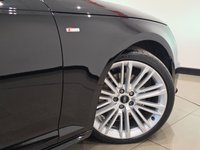 USED 2019 68 AUDI A4 AVANT 2.0 TDI 40 S line Estate 5dr Diesel S Tronic quattro Euro 6 (s/s) (190 ps) 