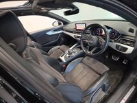 USED 2019 68 AUDI A4 AVANT 2.0 TDI 40 S line Estate 5dr Diesel S Tronic quattro Euro 6 (s/s) (190 ps) 