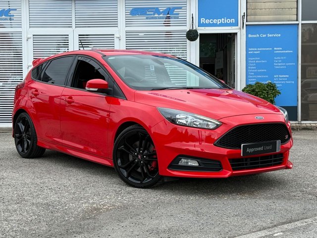 View our FORD FOCUS