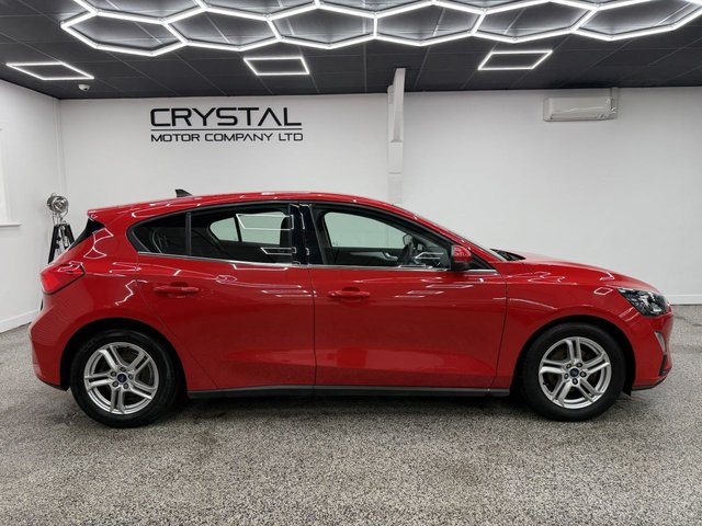 View our FORD FOCUS