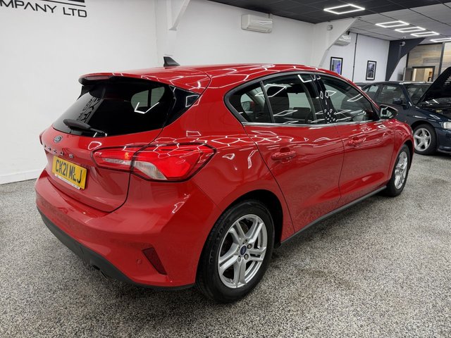 View our FORD FOCUS