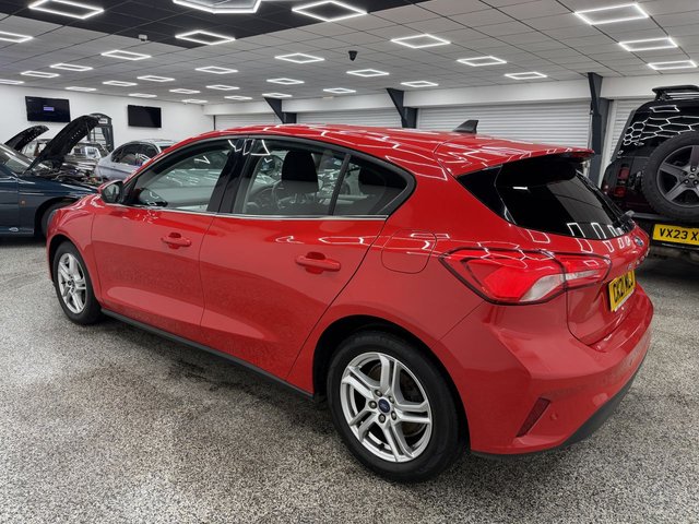 View our FORD FOCUS