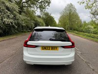 USED 2022 22 VOLVO V90 Cross Country 2.0 B6 MHEV Estate 5dr Petrol Hybrid Auto AWD Euro 6 (s/s) (300 ps) ONE FORMER KEEPER FROM NEW