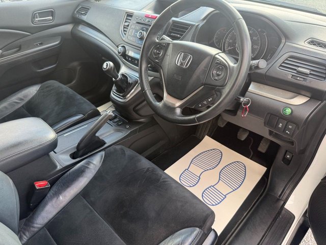 View our HONDA CR-V