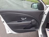 USED 2015 15 RENAULT MEGANE 1.5 dCi ENERGY Limited Hatchback 5dr Diesel Manual Euro 5 (s/s) (110 ps) 20 TAX-NAVIGATION-TOP SPEC