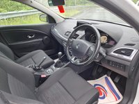 USED 2015 15 RENAULT MEGANE 1.5 dCi ENERGY Limited Hatchback 5dr Diesel Manual Euro 5 (s/s) (110 ps) 20 TAX-NAVIGATION-TOP SPEC