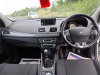 USED 2015 15 RENAULT MEGANE 1.5 dCi ENERGY Limited Hatchback 5dr Diesel Manual Euro 5 (s/s) (110 ps) 20 TAX-NAVIGATION-TOP SPEC