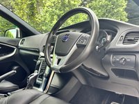 USED 2016 65 VOLVO V40 1.5 T3 R-Design Lux Nav Hatchback 5dr Petrol Auto Euro 6 (s/s) (152 ps) XENIUM PACK, PAN ROOF, CAMERA