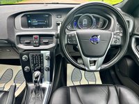 USED 2016 65 VOLVO V40 1.5 T3 R-Design Lux Nav Hatchback 5dr Petrol Auto Euro 6 (s/s) (152 ps) XENIUM PACK, PAN ROOF, CAMERA