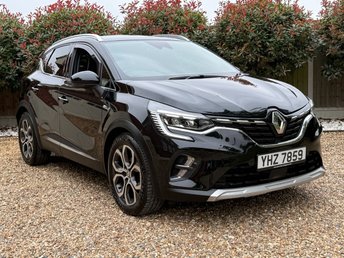 2022 RENAULT CAPTUR