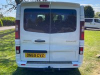 USED 2019 69 RENAULT TRAFIC 2.0 dCi ENERGY 28 Sport Panel Van 5dr Diesel Manual SWB Standard Roof Euro 6 (s/s) (120 ps) + 2.0 Diesel + SATNAV + Car Play +