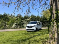 USED 2019 69 RENAULT TRAFIC 2.0 dCi ENERGY 28 Sport Panel Van 5dr Diesel Manual SWB Standard Roof Euro 6 (s/s) (120 ps) + 2.0 Diesel + SATNAV + Car Play +
