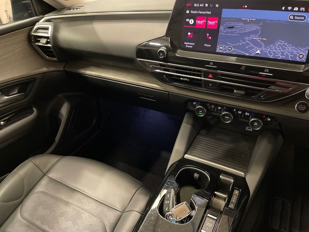 USED 2023 72 CITROEN C5 X 1.6 PureTech Shine Plus Hatchback 5dr Petrol EAT8 Euro 6 (s/s) (180 ps) APPLE CAR PLAY AND ANDROID AUTO