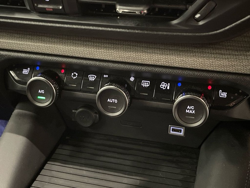 USED 2023 72 CITROEN C5 X 1.6 PureTech Shine Plus Hatchback 5dr Petrol EAT8 Euro 6 (s/s) (180 ps) APPLE CAR PLAY AND ANDROID AUTO