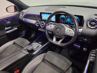 USED 2020 20 MERCEDES-BENZ GLB 2.0 GLB220d AMG Line (Premium Plus) SUV 5dr Diesel 8G-DCT 4MATIC Euro 6 (s/s) (190 ps) 