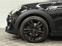 USED 2017 67 MINI HATCH 2.0 Cooper S Hatchback 3dr Petrol Manual Euro 6 (s/s) (192 ps) GreyLoungeLeather|JCWSportPack|LEDHeadlights|FinanceAvailable