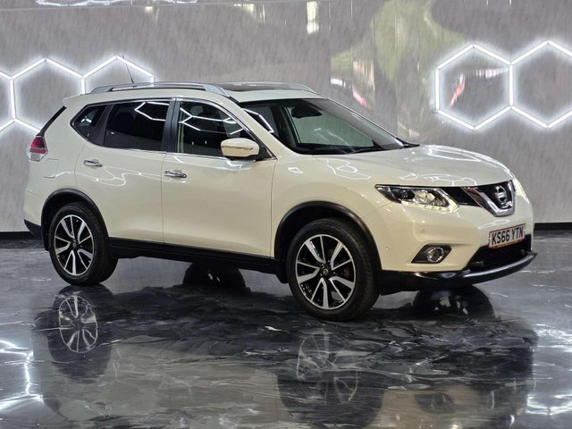 View our NISSAN X-TRAIL