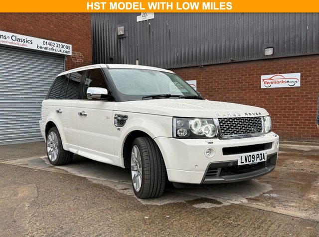 View our LAND ROVER RANGE ROVER SPORT
