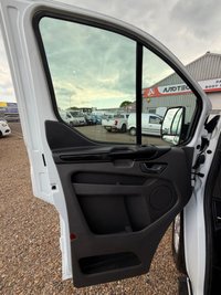 USED 2022 22 FORD TRANSIT CUSTOM 2.0 300 EcoBlue Limited Panel Van 5dr Diesel Manual L1 H1 Euro 6 (s/s) (130 ps) Drives superb