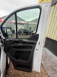 USED 2022 22 FORD TRANSIT CUSTOM 2.0 300 EcoBlue Limited Panel Van 5dr Diesel Manual L1 H1 Euro 6 (s/s) (130 ps) Drives superb