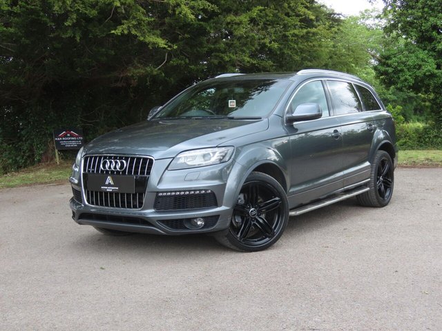 View our AUDI Q7
