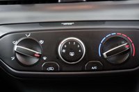 USED 2023 23 HYUNDAI I20 1.0 T-GDi MHEV SE Connect Hatchback 5dr Petrol Hybrid Manual Euro 6 (s/s) (100 ps) 1 OWNER, CAMERA, APPLE CARPLAY