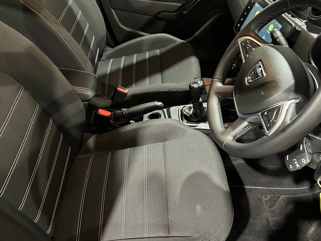 USED 2022 22 DACIA DUSTER 1.0 TCe Comfort SUV 5dr Petrol Manual Euro 6 (s/s) (90 ps) 