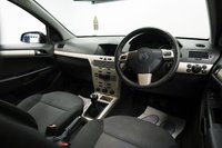 USED 2007 57 VAUXHALL ASTRA 1.6 VVT 16v Breeze 5dr MOT Until October 2026 ...