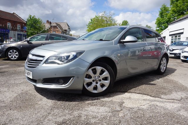 View our VAUXHALL INSIGNIA