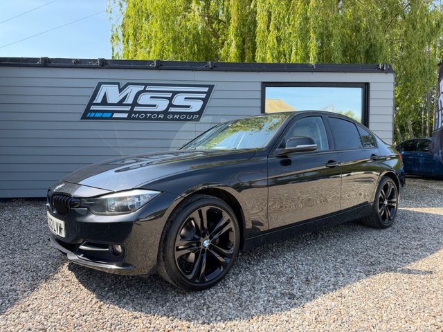 View our BMW 3 SERIES