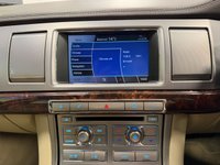 USED 2010 60 JAGUAR XF 3.0d V6 Luxury Saloon 4dr Diesel Auto Euro 5 (240 ps) 