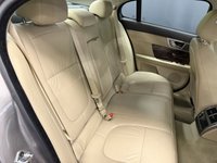 USED 2010 60 JAGUAR XF 3.0d V6 Luxury Saloon 4dr Diesel Auto Euro 5 (240 ps) 