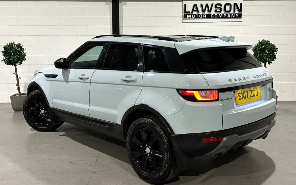 USED 2017 17 LAND ROVER RANGE ROVER EVOQUE 2.0 TD4 SE Tech SUV 5dr Diesel Auto 4WD Euro 6 (s/s) (180 ps) 